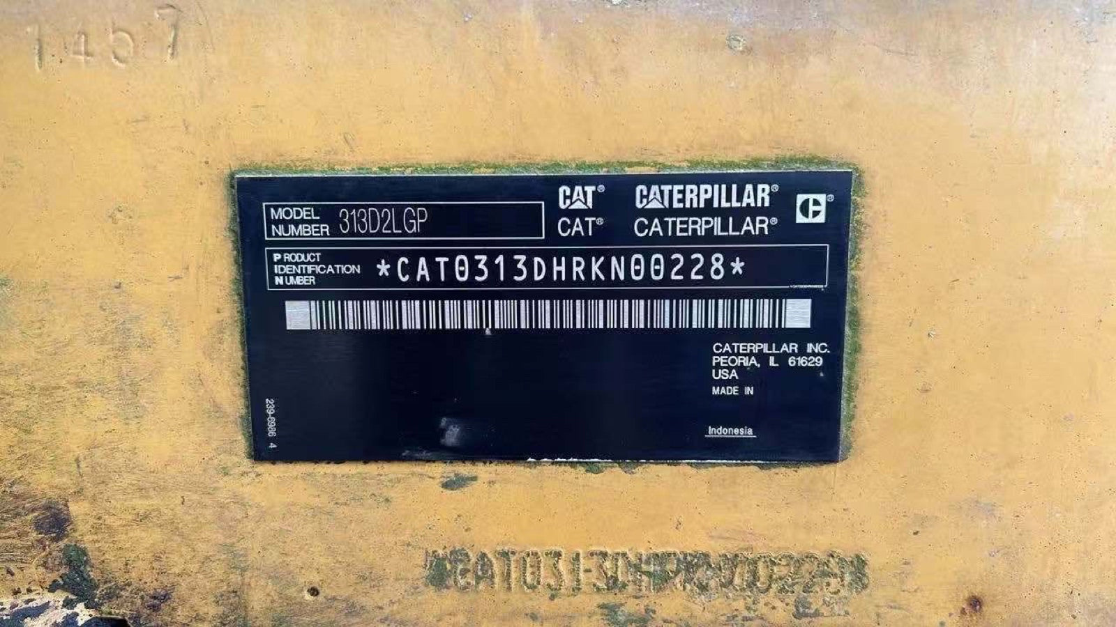Machine product identification plate used for ECM programming